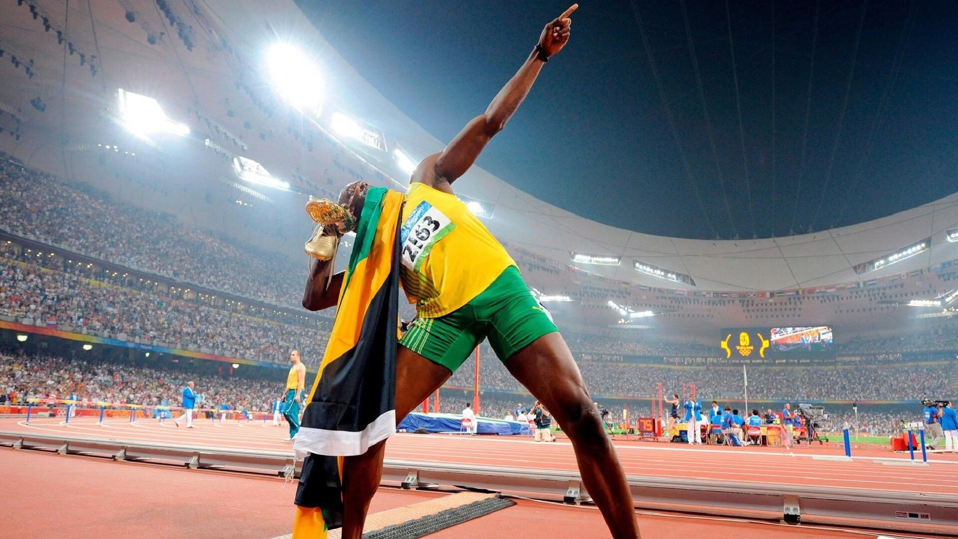 激烈电竞新人对阵世界冠军，电竞新秀