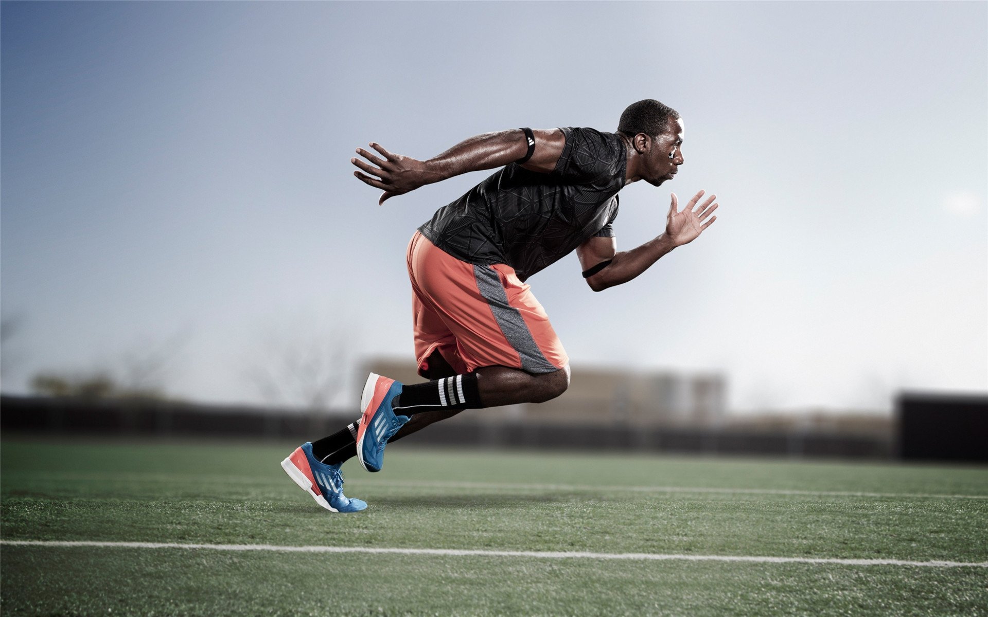 阿森纳在夏窗引进多名年轻球员，注重未来发展，阿森纳球员2021